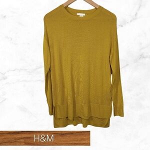 H&M fine knit long sleeve top